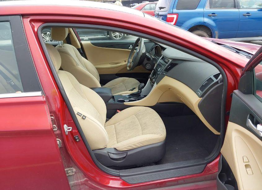 Photo 5 of 2012 Hyundai Sonata GLS (VIN 5NPEB4AC2CH348616)