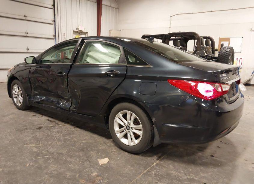 Photo 3 of 2012 Hyundai Sonata GLS (VIN 5NPEB4AC2CH352908)