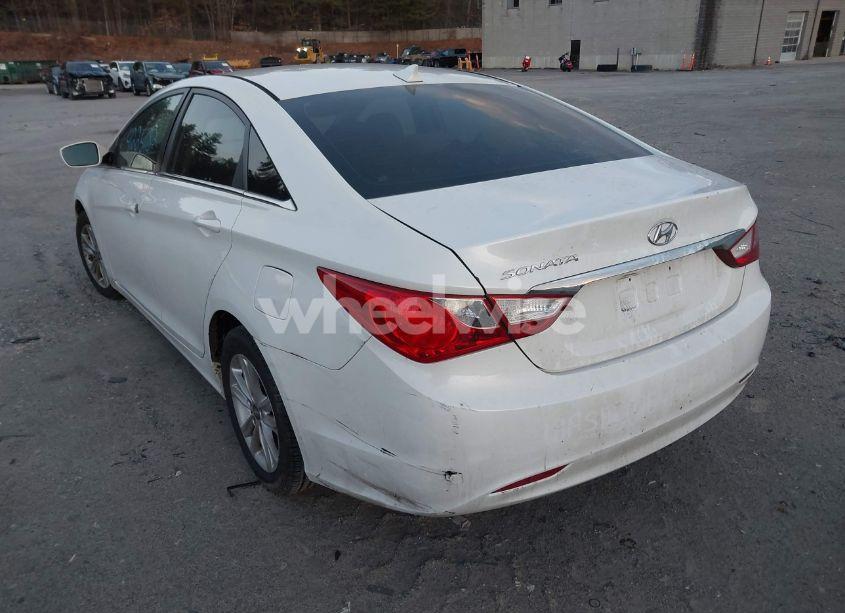 Photo 3 of 2012 Hyundai Sonata GLS (VIN 5NPEB4AC2CH353976)