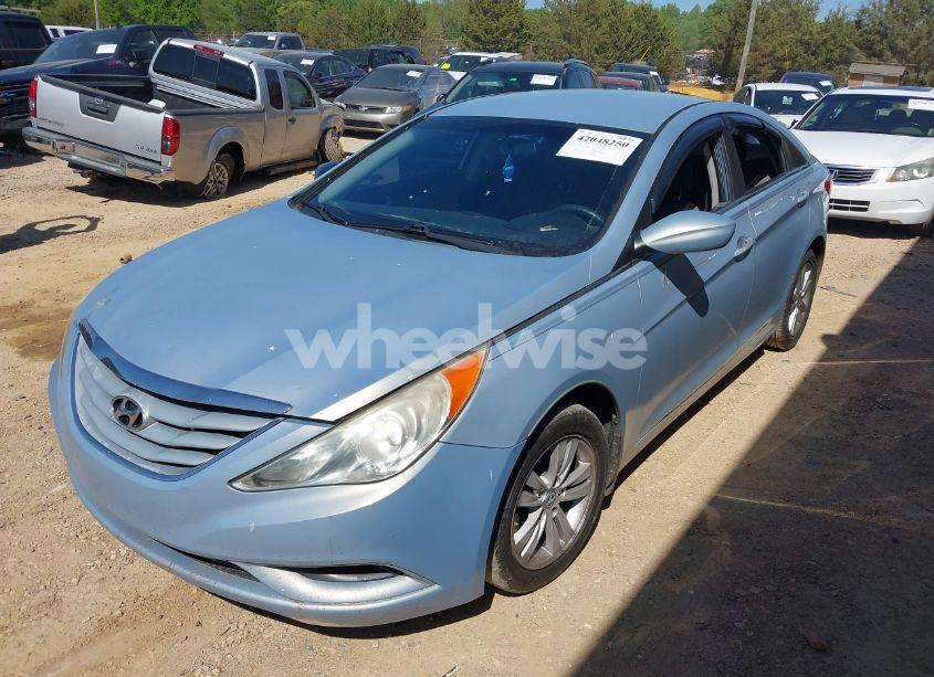 Photo 2 of 2012 Hyundai Sonata GLS (VIN 5NPEB4AC2CH373418)
