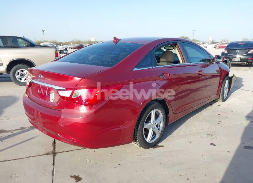 Photo 4 of 2012 Hyundai Sonata GLS (VIN 5NPEB4AC2CH391692)