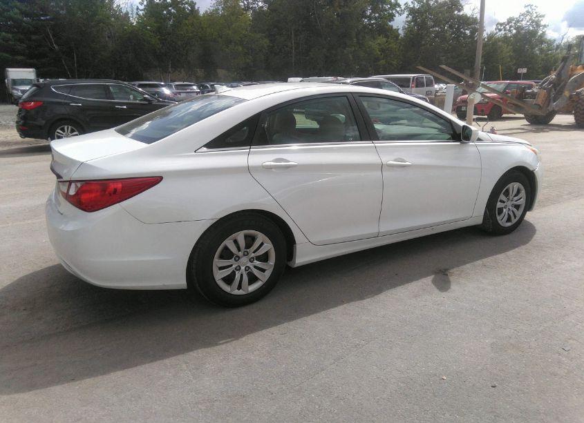 Photo 4 of 2012 Hyundai Sonata GLS (VIN 5NPEB4AC2CH393037)