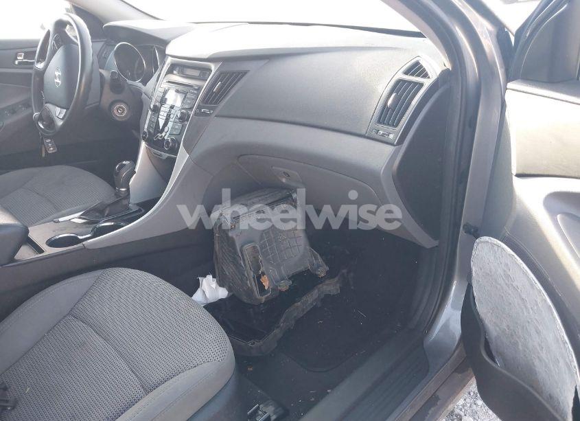 Photo 5 of 2012 Hyundai Sonata GLS (VIN 5NPEB4AC2CH396424)