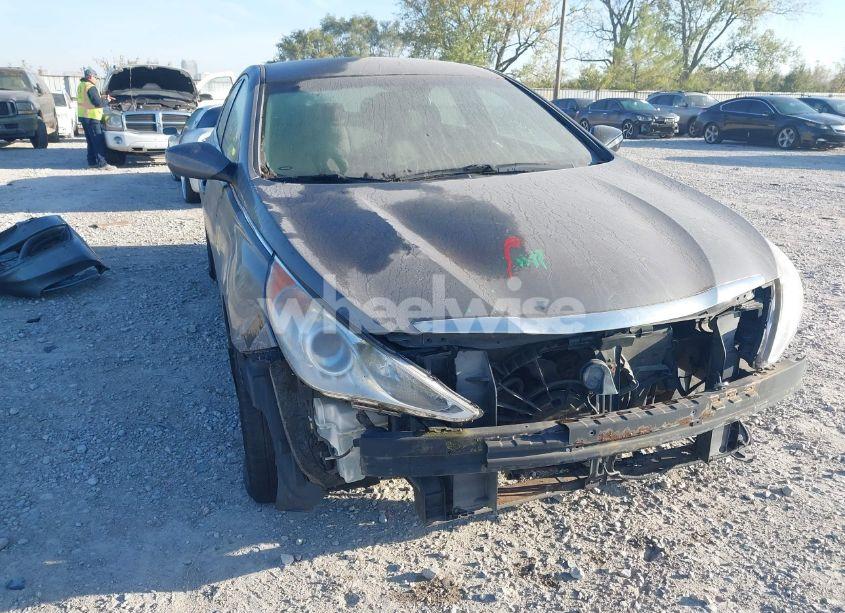 Photo 6 of 2012 Hyundai Sonata GLS (VIN 5NPEB4AC2CH396424)