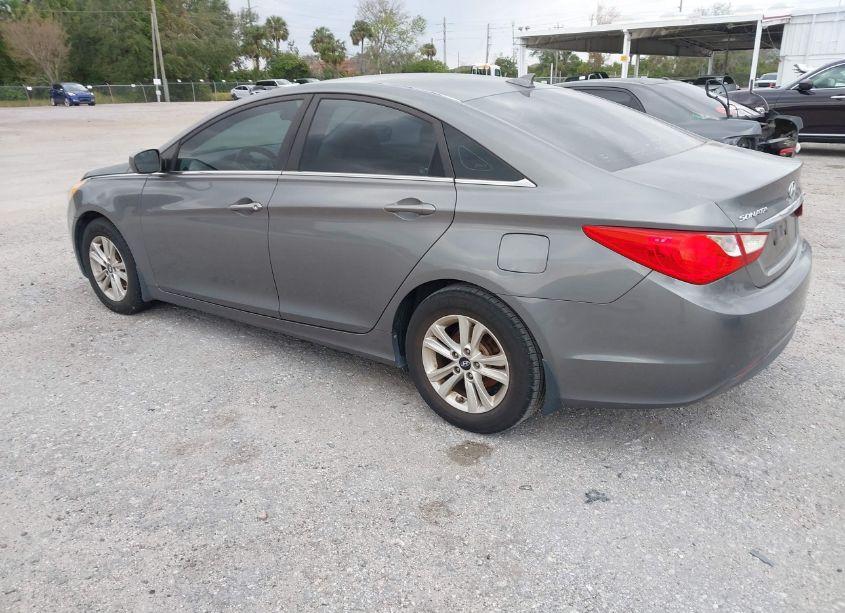 Photo 3 of 2012 Hyundai Sonata GLS (VIN 5NPEB4AC2CH411830)