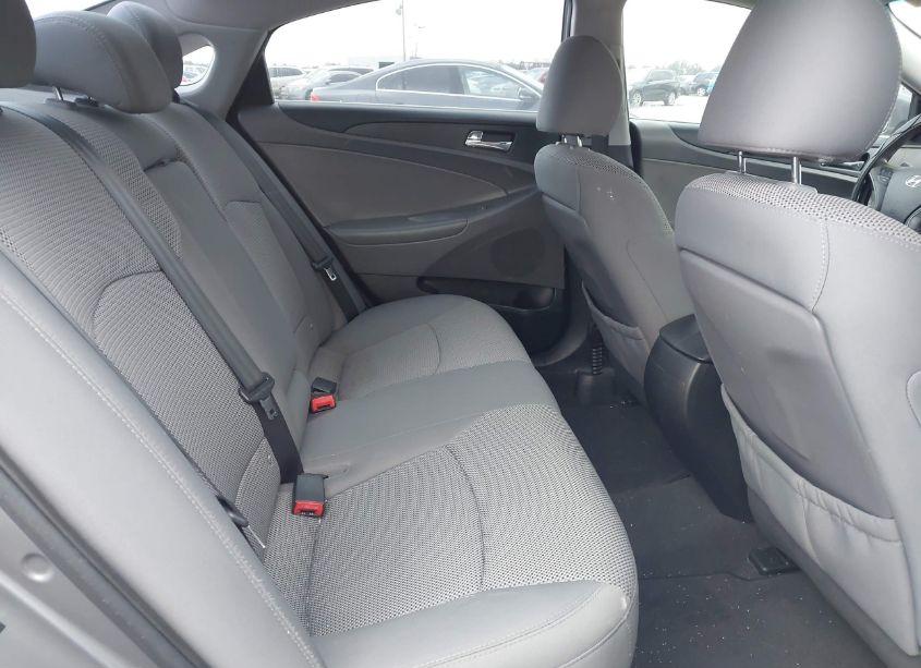 Photo 8 of 2012 Hyundai Sonata GLS (VIN 5NPEB4AC2CH411830)