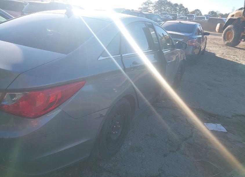 Photo 4 of 2012 Hyundai Sonata GLS (VIN 5NPEB4AC2CH418423)