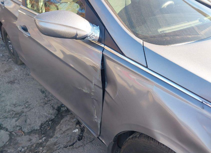 Photo 6 of 2012 Hyundai Sonata GLS (VIN 5NPEB4AC2CH418423)