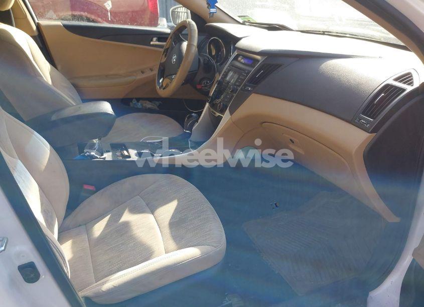 Photo 5 of 2012 Hyundai Sonata GLS (VIN 5NPEB4AC2CH461174)