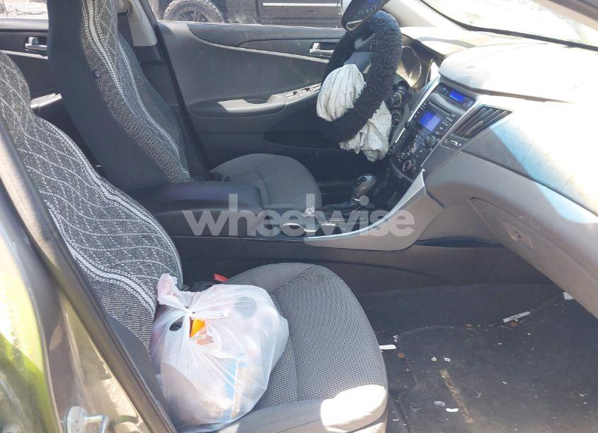 Photo 5 of 2012 Hyundai Sonata GLS (VIN 5NPEB4AC2CH470845)