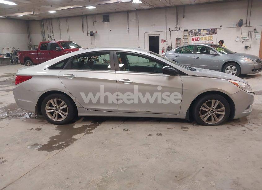 Photo 14 of 2012 Hyundai Sonata GLS (VIN 5NPEB4AC2CH474832)