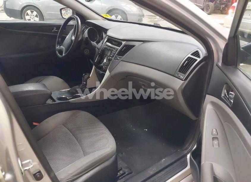 Photo 5 of 2012 Hyundai Sonata GLS (VIN 5NPEB4AC2CH474832)