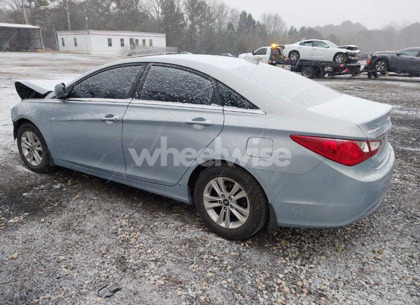 Photo 3 of 2012 Hyundai Sonata GLS (VIN 5NPEB4AC2CH484700)