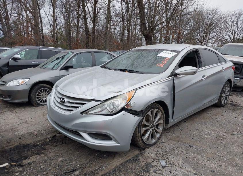 Photo 2 of 2013 Hyundai Sonata GLS (VIN 5NPEB4AC2DH509077)