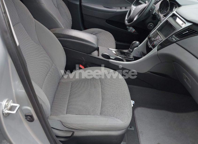 Photo 5 of 2013 Hyundai Sonata GLS (VIN 5NPEB4AC2DH509077)