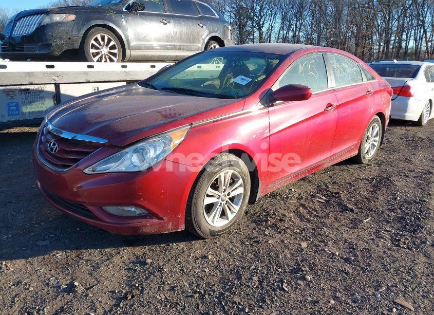 Photo 2 of 2013 Hyundai Sonata GLS (VIN 5NPEB4AC2DH509953)