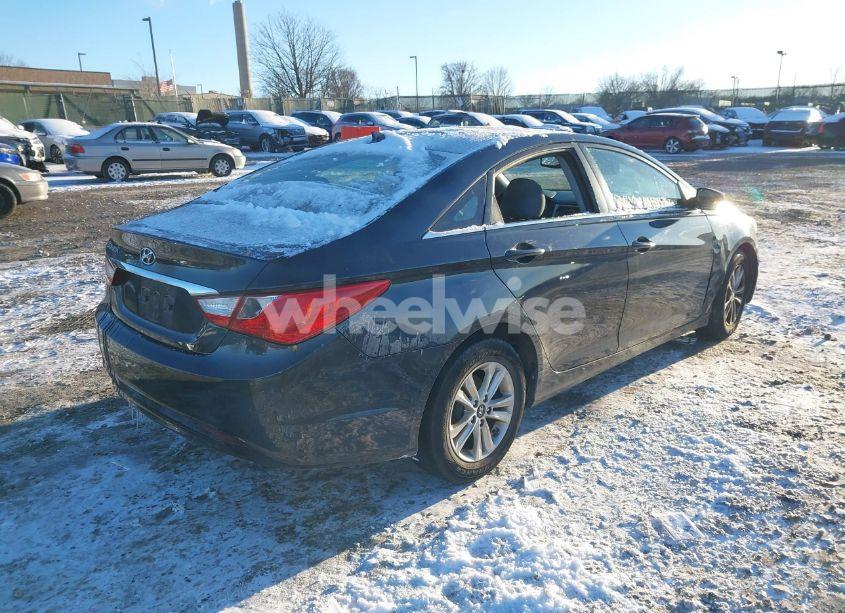 Photo 4 of 2013 Hyundai Sonata GLS (VIN 5NPEB4AC2DH512903)