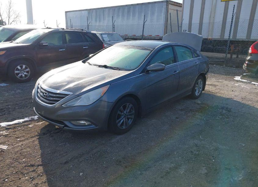 Photo 2 of 2013 Hyundai Sonata GLS (VIN 5NPEB4AC2DH515879)