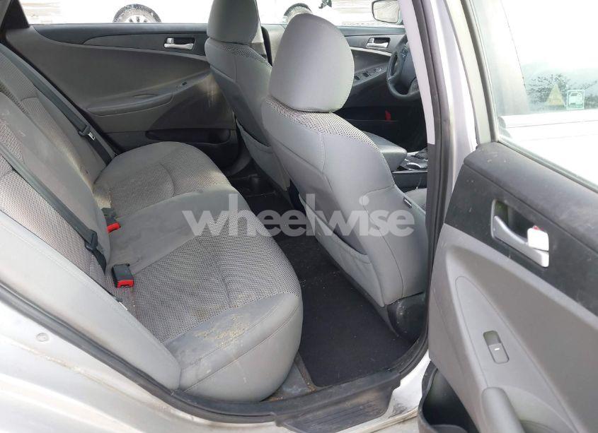 Photo 8 of 2013 Hyundai Sonata GLS (VIN 5NPEB4AC2DH517857)