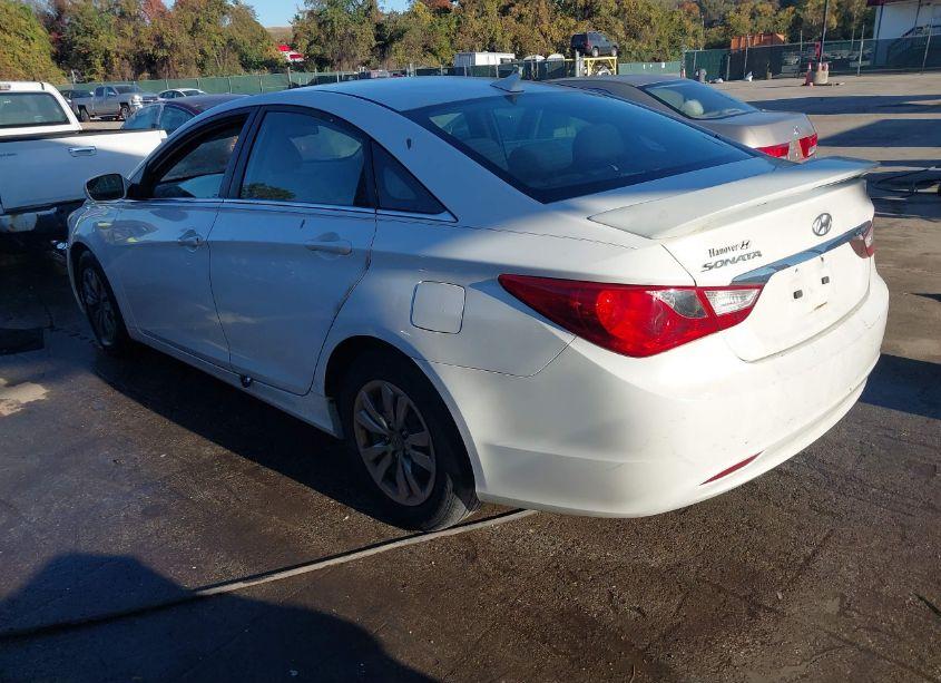 Photo 3 of 2013 Hyundai Sonata GLS (VIN 5NPEB4AC2DH541219)