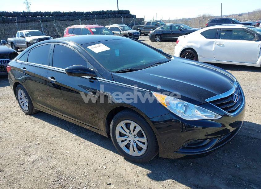 2013 Hyundai Sonata GLS (VIN 5NPEB4AC2DH562104) main photo