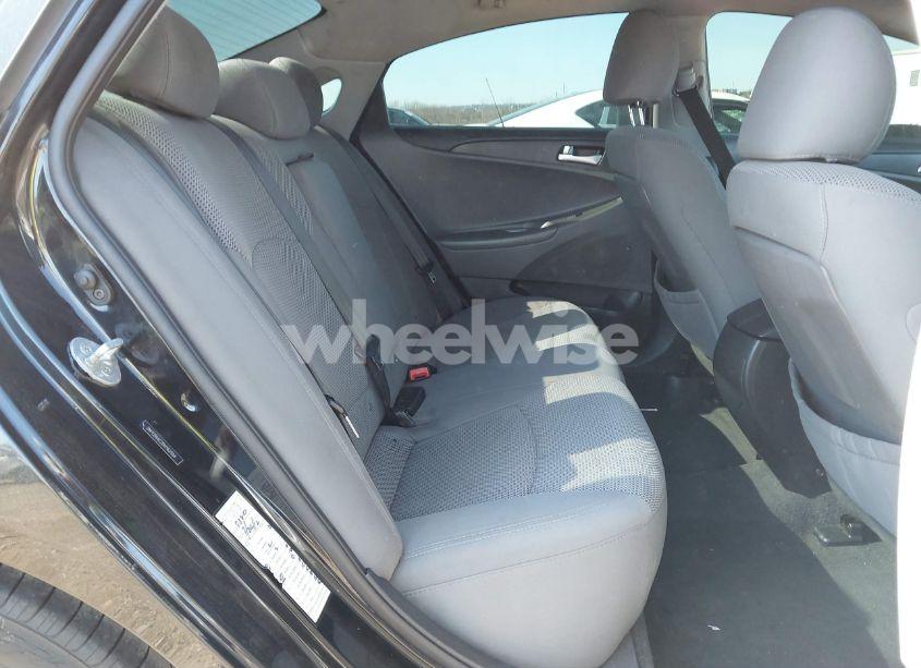 Photo 8 of 2013 Hyundai Sonata GLS (VIN 5NPEB4AC2DH562104)