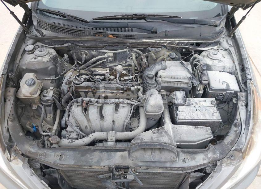 Photo 10 of 2013 Hyundai Sonata GLS (VIN 5NPEB4AC2DH569456)