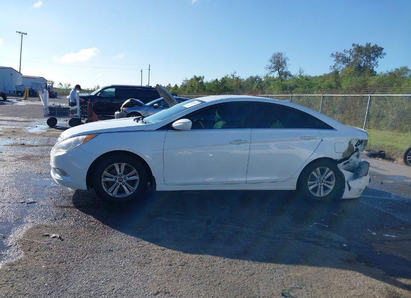 Photo 14 of 2013 Hyundai Sonata GLS (VIN 5NPEB4AC2DH585897)