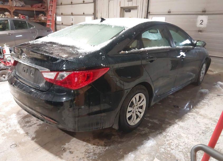 Photo 4 of 2013 Hyundai Sonata GLS (VIN 5NPEB4AC2DH592526)