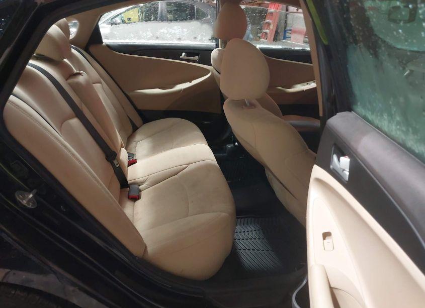 Photo 8 of 2013 Hyundai Sonata GLS (VIN 5NPEB4AC2DH592526)