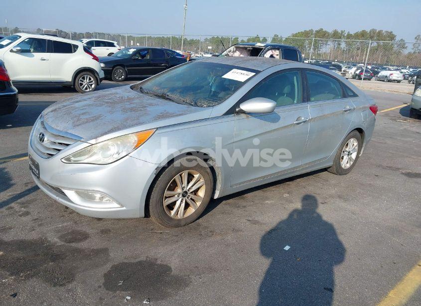 Photo 2 of 2013 Hyundai Sonata GLS (VIN 5NPEB4AC2DH597841)
