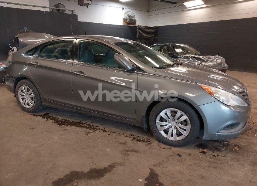 2013 Hyundai Sonata GLS (VIN 5NPEB4AC2DH599797) main photo