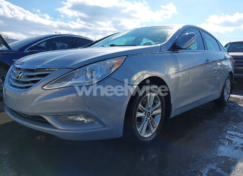 Photo 2 of 2013 Hyundai Sonata GLS (VIN 5NPEB4AC2DH600043)