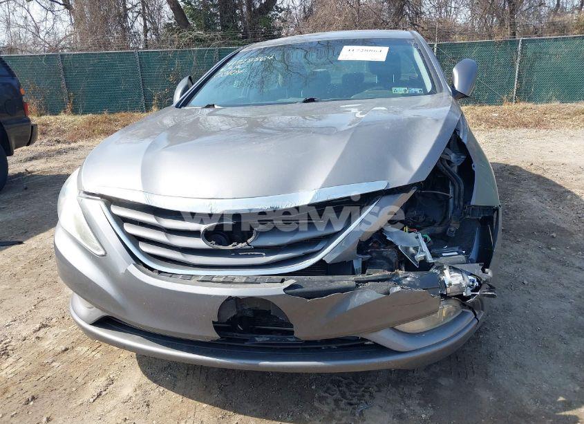 Photo 6 of 2013 Hyundai Sonata GLS (VIN 5NPEB4AC2DH608949)
