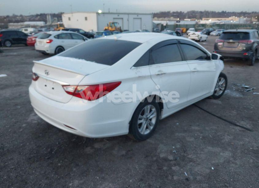 Photo 4 of 2013 Hyundai Sonata GLS (VIN 5NPEB4AC2DH613259)