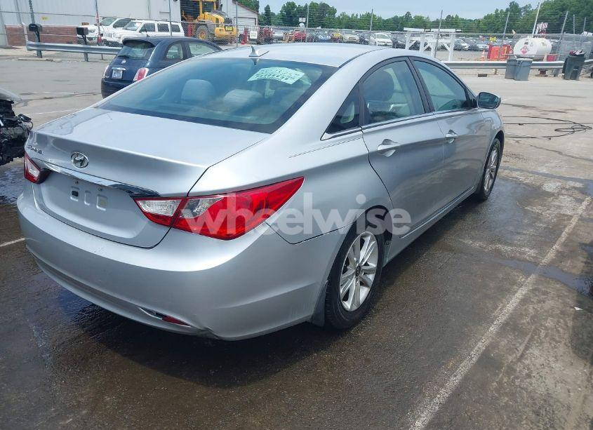 Photo 4 of 2013 Hyundai Sonata GLS (VIN 5NPEB4AC2DH629008)