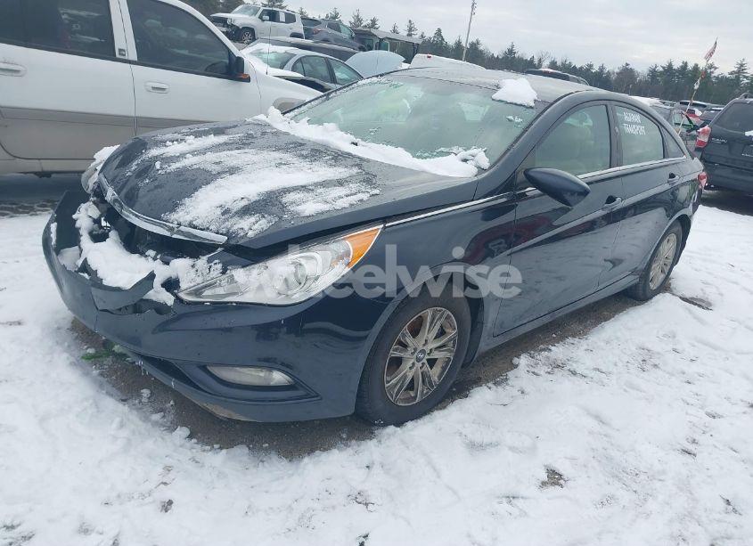 Photo 2 of 2013 Hyundai Sonata GLS (VIN 5NPEB4AC2DH638436)