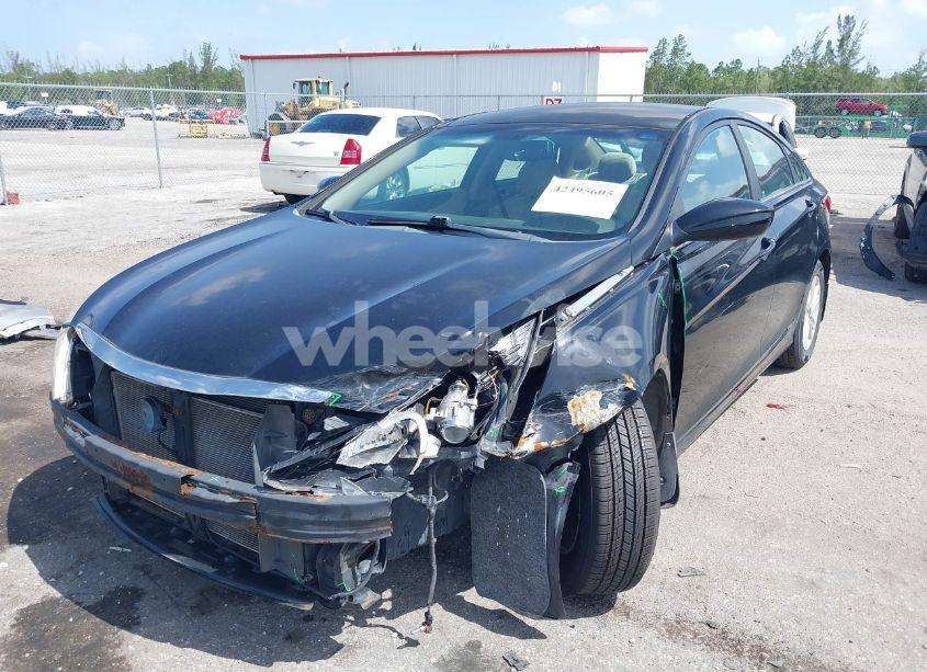 Photo 2 of 2013 Hyundai Sonata GLS (VIN 5NPEB4AC2DH645175)