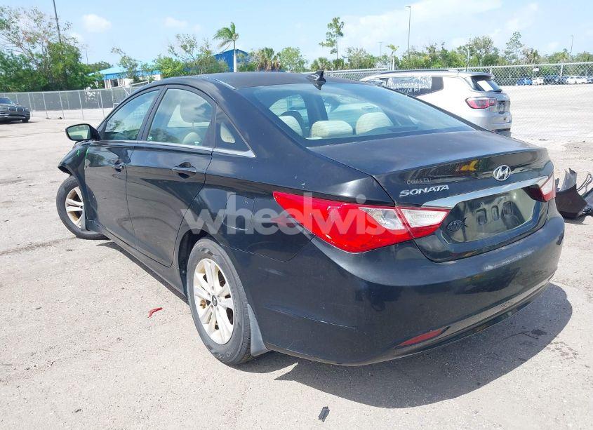 Photo 3 of 2013 Hyundai Sonata GLS (VIN 5NPEB4AC2DH645175)