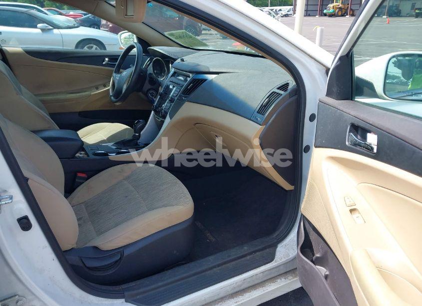 Photo 5 of 2013 Hyundai Sonata GLS (VIN 5NPEB4AC2DH674482)