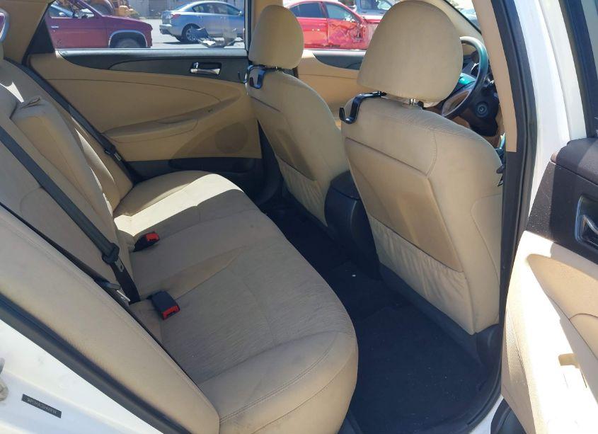 Photo 8 of 2013 Hyundai Sonata GLS (VIN 5NPEB4AC2DH680184)