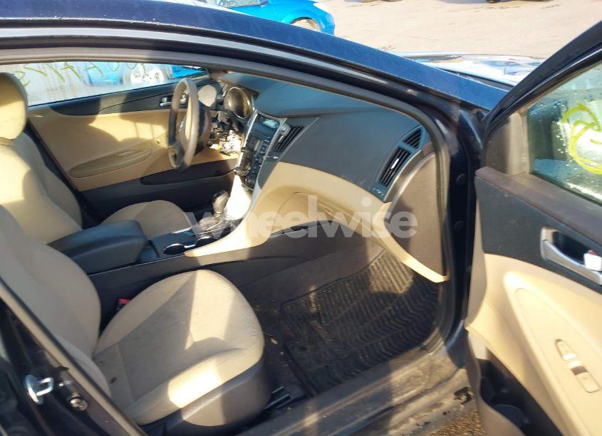 Photo 5 of 2013 Hyundai Sonata GLS (VIN 5NPEB4AC2DH684008)