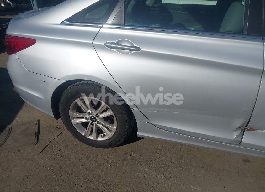 Photo 14 of 2013 Hyundai Sonata GLS (VIN 5NPEB4AC2DH695042)