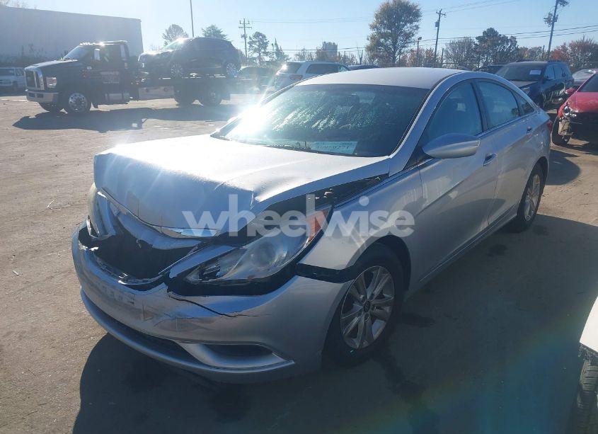 Photo 2 of 2013 Hyundai Sonata GLS (VIN 5NPEB4AC2DH695042)
