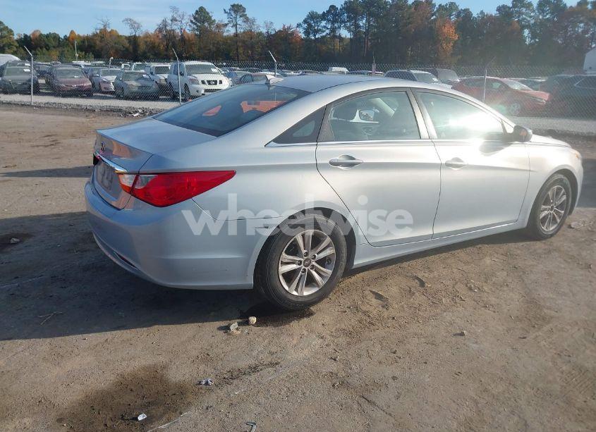 Photo 4 of 2013 Hyundai Sonata GLS (VIN 5NPEB4AC2DH712082)