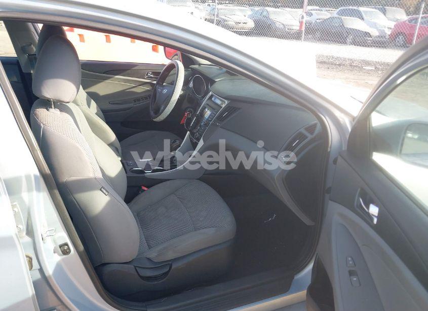 Photo 5 of 2013 Hyundai Sonata GLS (VIN 5NPEB4AC2DH712082)