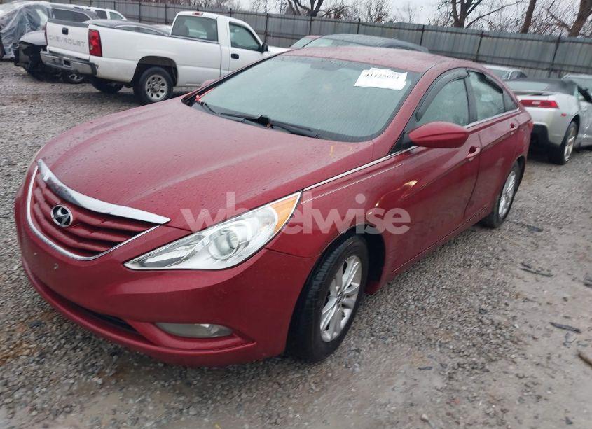 Photo 2 of 2013 Hyundai Sonata GLS (VIN 5NPEB4AC2DH714740)