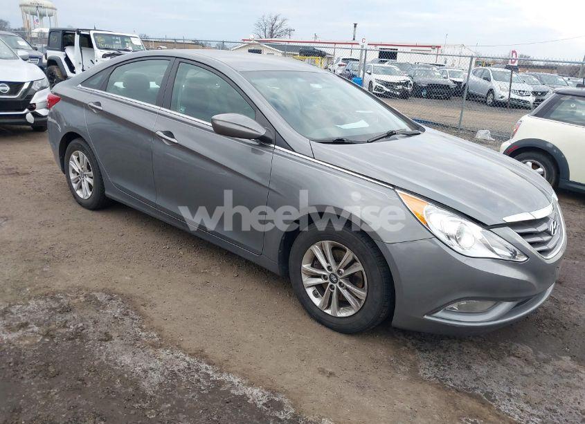 2013 Hyundai Sonata GLS (VIN 5NPEB4AC2DH723907) main photo