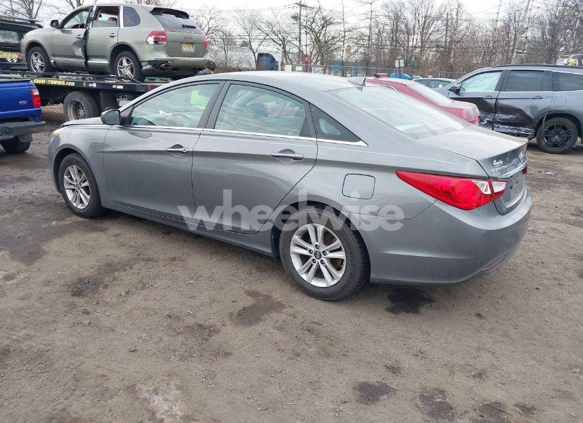 Photo 3 of 2013 Hyundai Sonata GLS (VIN 5NPEB4AC2DH723907)