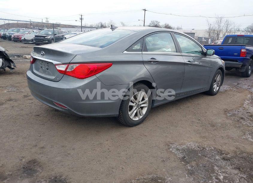 Photo 4 of 2013 Hyundai Sonata GLS (VIN 5NPEB4AC2DH723907)